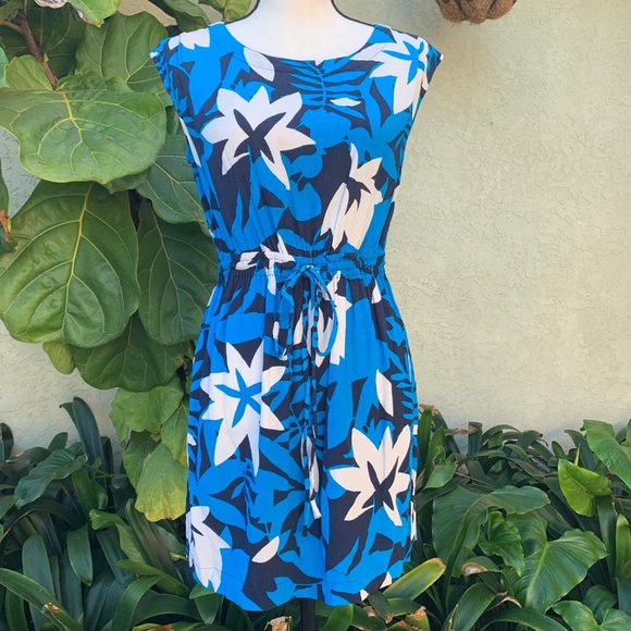 LOFT Dresses & Skirts - Loft Floral Blue Print Dress